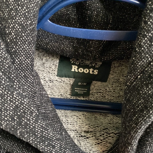 Medium roots pull over hoodie - Picture 3 of 3